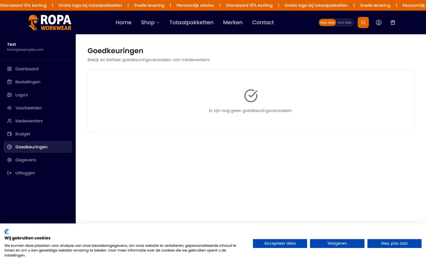Goedkeuringsscherm voor bestelaanvragen van medewerkers