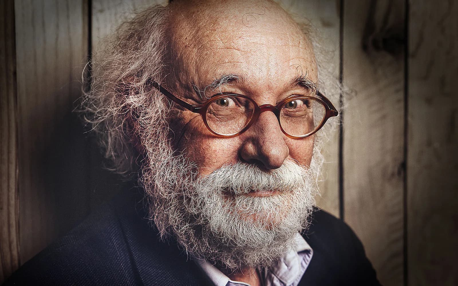 Portret in een houtzagerij, gefotografeerd door Ted Walker